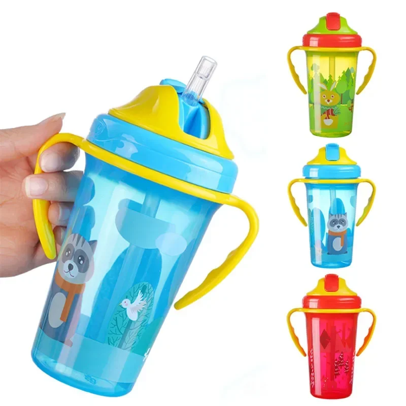 

Cute Baby Feeding Cup with Straw BPA Free Portable Feeding Bottle Leak Proof with Handle Kids Training Baby Sippy Copos