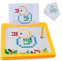 Montessori magnetisches Zeichenbrett