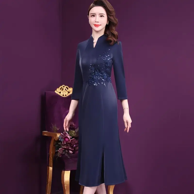 

Women Dress Embroidered Dress 2023 Spring New French 3D Embroidery with Waist Closure dignified and Elegant V Neck Dress Female