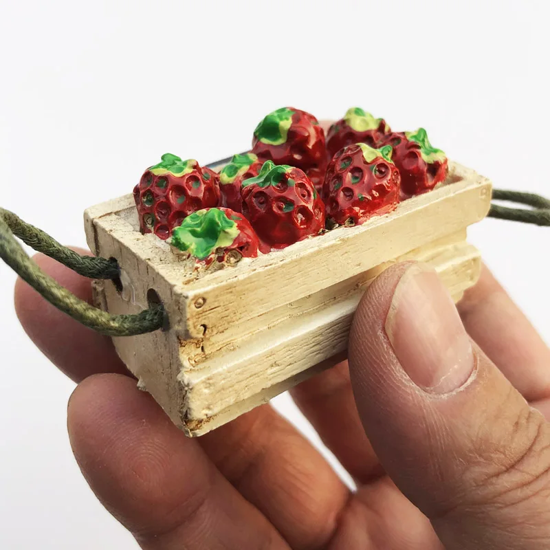 

Fridge Magnet's New Strawberry Box Creative Crafts, Humanistic Style Decoration, Message Stickers, Tourism Souvenirs