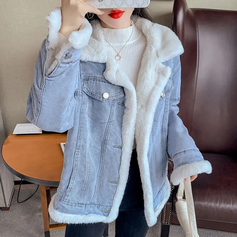 

Vintage Distressed Worn White Flocking Pocket Do Old Denim Jacket 2023 New Woman Autumn Long Sleeve Wide-waisted Coat Top T549