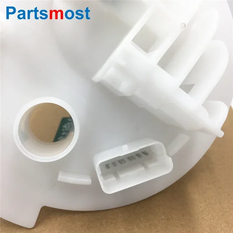 5.0 V8 Petrol Fuel Tank Dust Cover for Land Rover Discovery LR4 Range Rover Sport 2006 to 2013 Fuel Filter Sender Cover LR043420