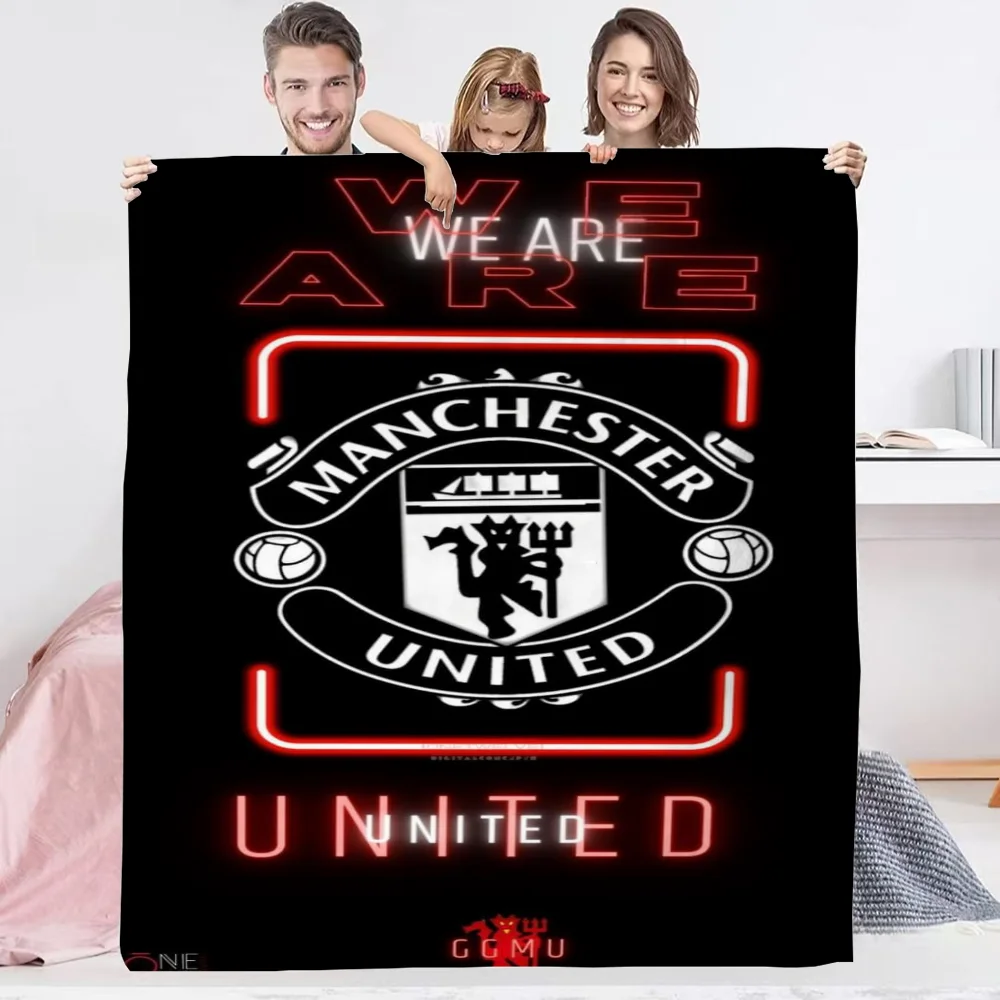 Manchester United Football Club Blanket Bed Throw Blankets for Adults Interior for Home Fluffy Soft Blankets Sofa Decoration 2