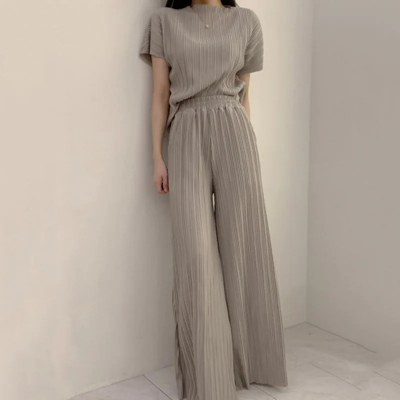 summer-new-short-sleeve-vertical-stripe-temperament-top-drape-slimming-pleat-pleat-loose-wide-leg-pants-set-women-two-piece-set