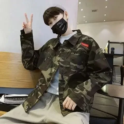 Chaqueta vaquera holgada con botones para hombre, ropa popular coreana, abrigo vaquero para hombre, ropa informal de diseñador de bajo costo, moda Y2k