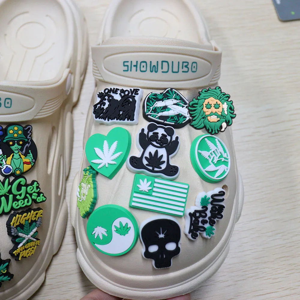 ͽ 50  PVC Ǿ Jibz  ذ      Լ Ź  Ŭ ´ ,   ǰ