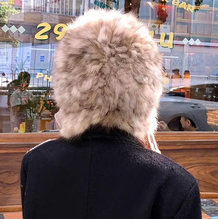 Niedliche neue echte Zobelfellmütze, modische Damenmütze, handgefertigt, gestrickt, warm, flauschig, mit Ohrenklappe und Quasten – Detail 12