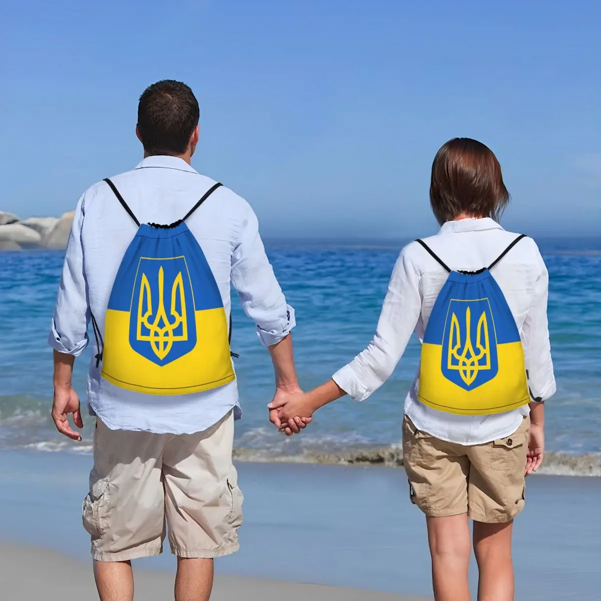 Рисунок 6 - Классические Сумки на шнурке с украинским флагом (1)