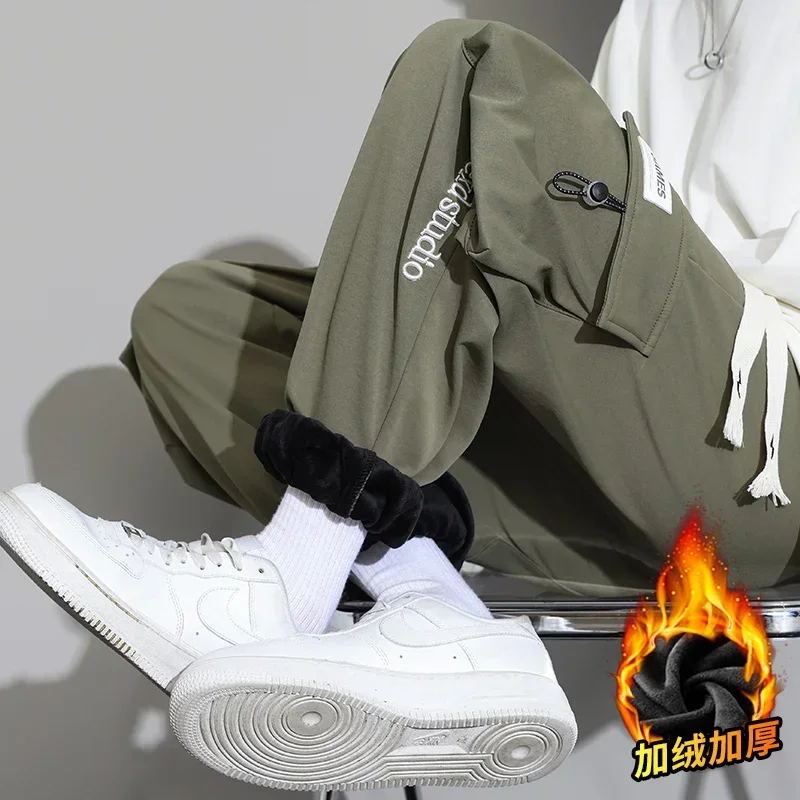 Slide image 54655157115c43ea815384ff10aa1baa