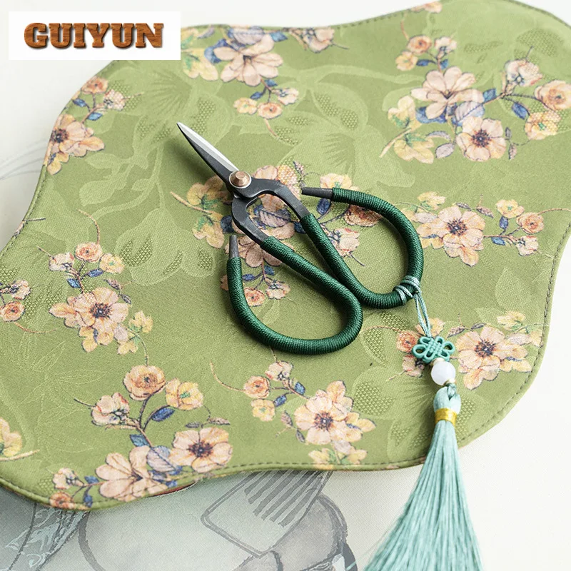 Handmade Iron Art Small Tea Scissors Exquisite Tea Packing Bag Knife Flower Tassels Chinese Kung Fu Set Ceremony Accessories