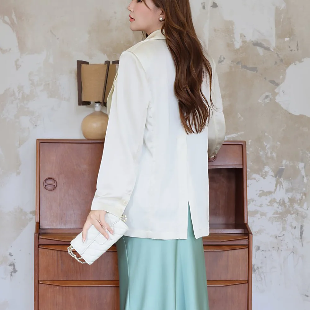 Plus Size Women's Luxury French Satin Blazer With Back Slit Premium Lightweight Tailored Workwear Jacket For Office Commute