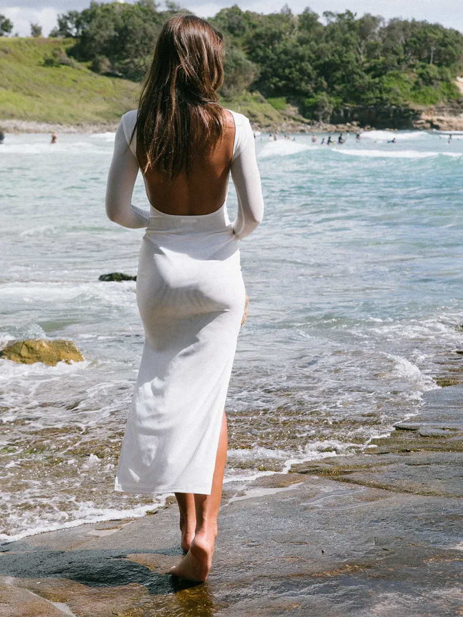

Women Bodycon Sexy Long Sleeve Crew Neck Backless Solid Slim Fit Slit Maxi Dress for Summer Vacation Partywear