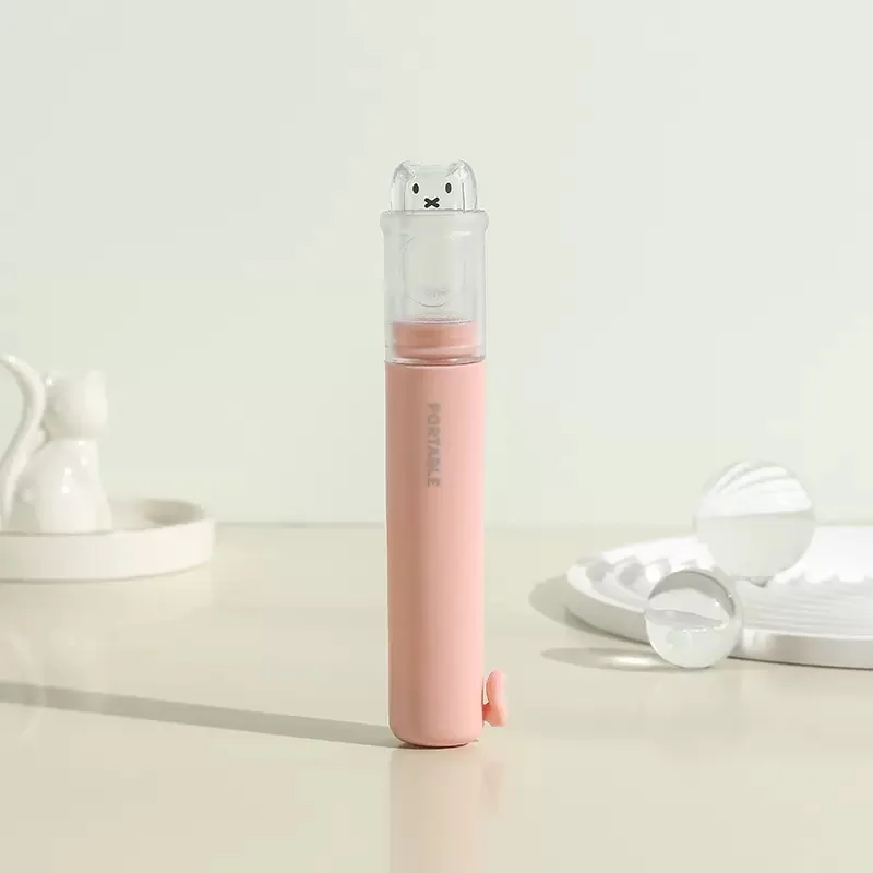 Packing toothbrush for travel