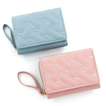 Portafoglio ricamato amore portafoglio corto Zero da donna borsa a tripla piega da donna Multi Card portafoglio moda Versatile di grande capacità
