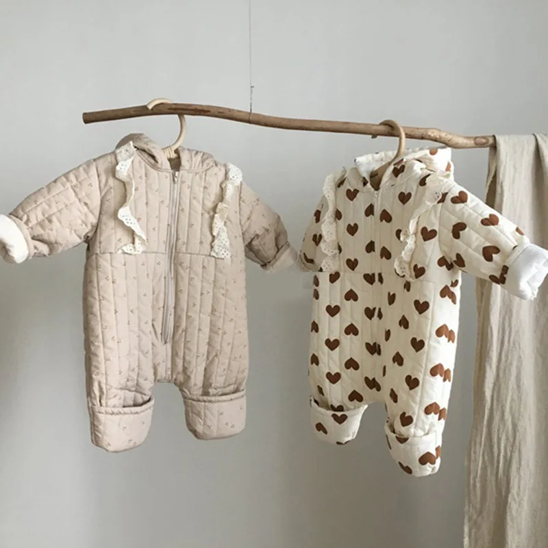 

Jenny&Dave2021 Winter Baby Creeper Girl Baby Bodysuit Love Cotton Dress Winter Dress Hooded Princess Go Out to Embrace Girl