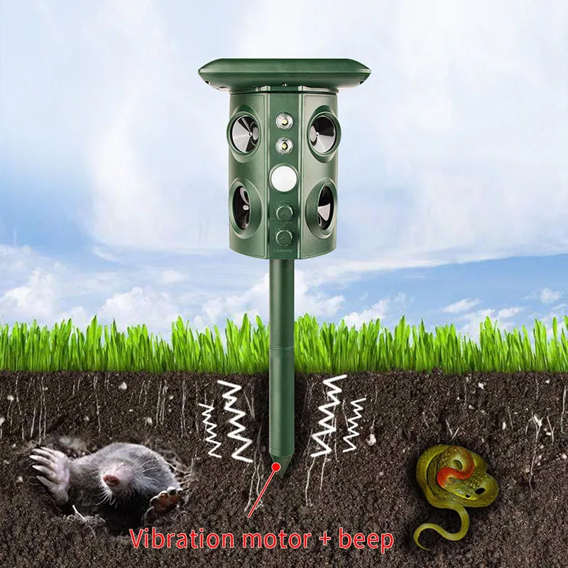 Solar Energy Dog Repeller Long Range Portable Ultrasonic Bark Control Outdoor for Bird Snake Mouse Animals