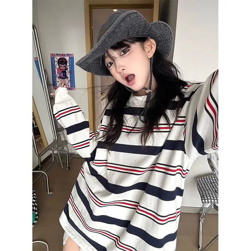 

Round Neck Striped Long Sleeved T-shirt For Women's Autumn Casual Top