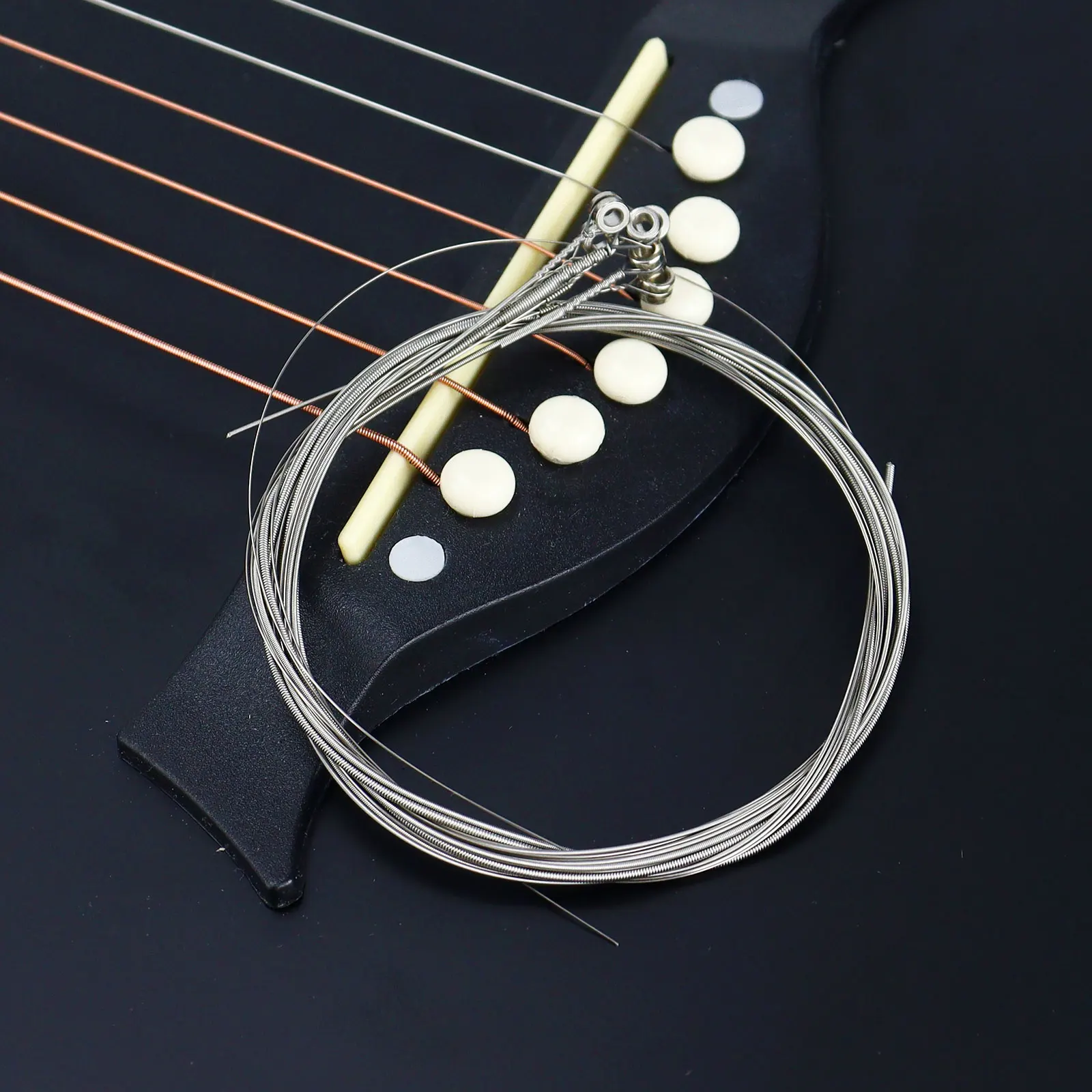 Description Picture 5 of item6-Piece Set Electric Guitar Strings - Nickel-Plated High Carbon Steel - Ideal for Beginners, Various Music Styles.