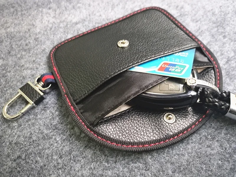 Custodia Universale Per Chiavi Auto In Vera Pelle Con Finestra Trasparente E Cerniera - Protezione Anti Graffio, Colore Rosso - 3