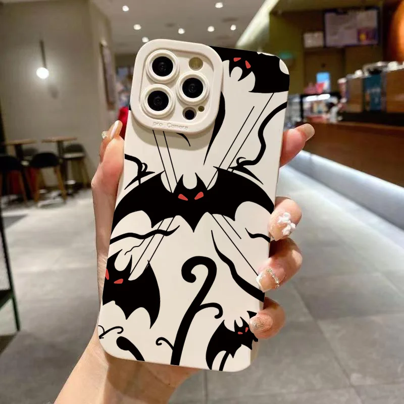 Bat Print Silicone Phone Case - Stylish and Durable Protective Cover