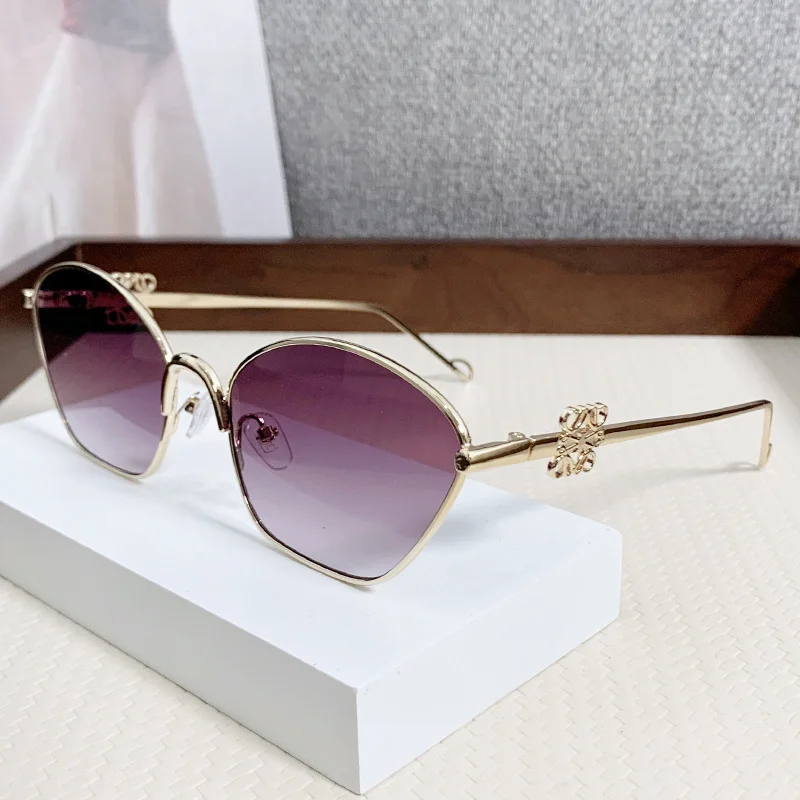 2025 ��Ÿ�ϸ��� �����̾� ������ ���۶� - �ڿܼ� ���ܿ� �ݼ� ������ �׶��̼� ����