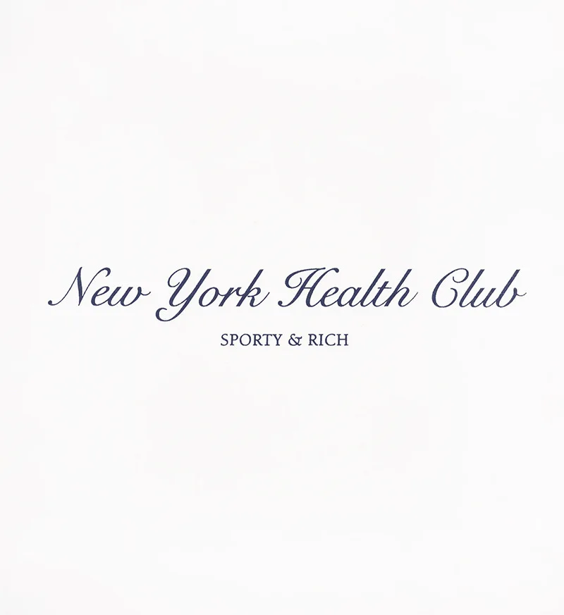 Рисунок 5 - Женская футболка с буквенным принтом