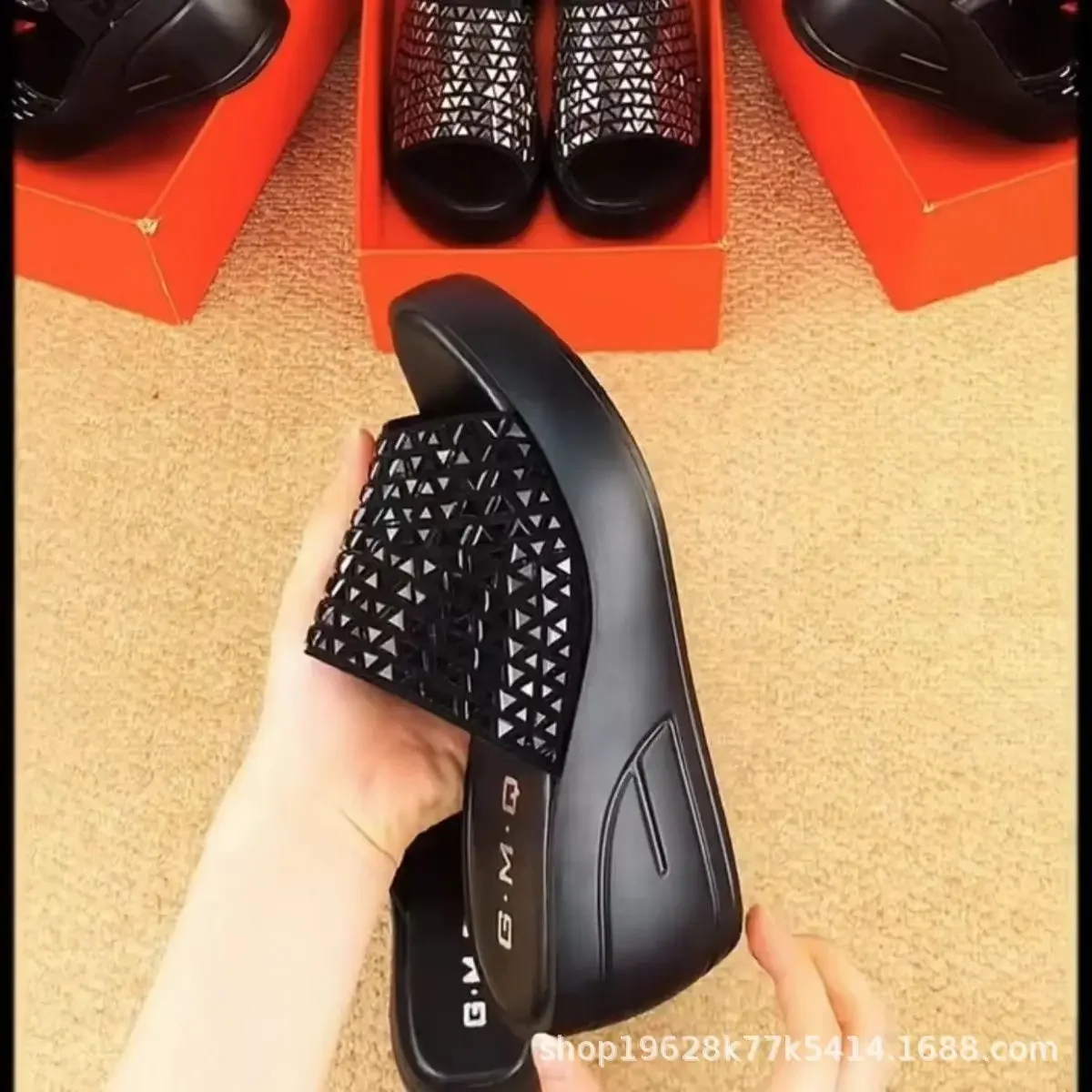 Women Chunky Platform Slippers Summer Thick Bottom Diamond Wedge Heels Sandals Woman Non Slip Outdoor Flip Flops Plus Size 43