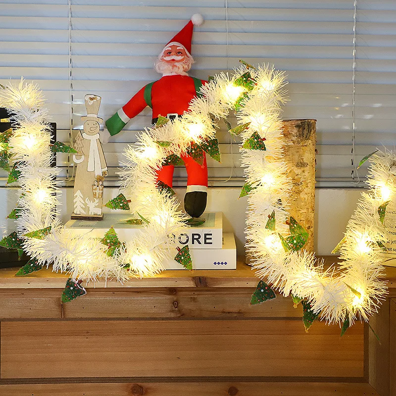 Christmas Green Wreath Light String 2