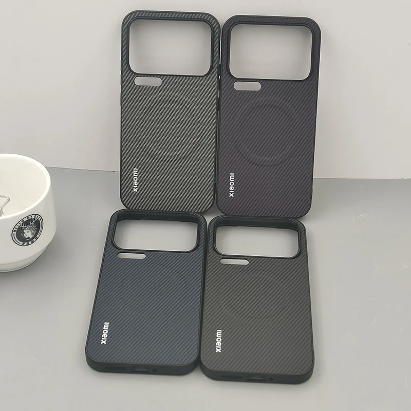 Carbon Fiber Magnetic Wireless Charging Case with MagSafe Compatibility