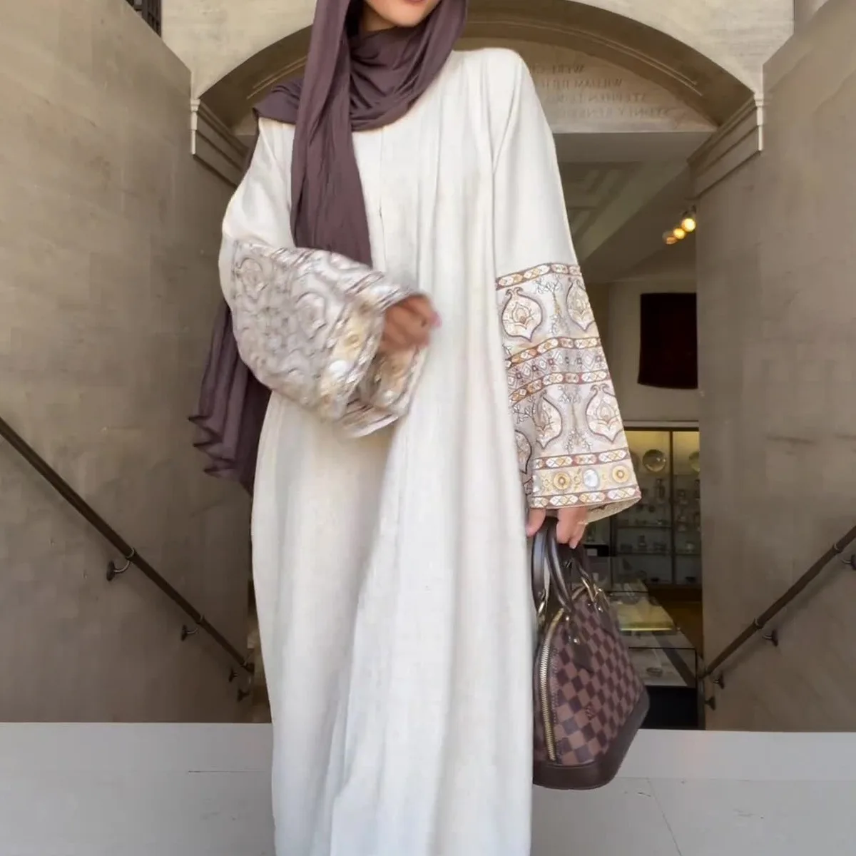 

Muslim Abaya for Women 2023 Autumn New Print Bohemian Style Bubble Sleeves Loose Cotton and Hemp Long Skirt for Women Ramadan