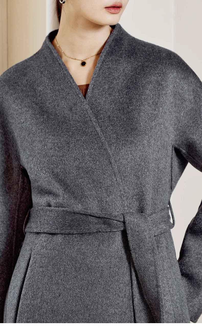 Рисунок 5 - Женское кашемировое Двустороннее пальто