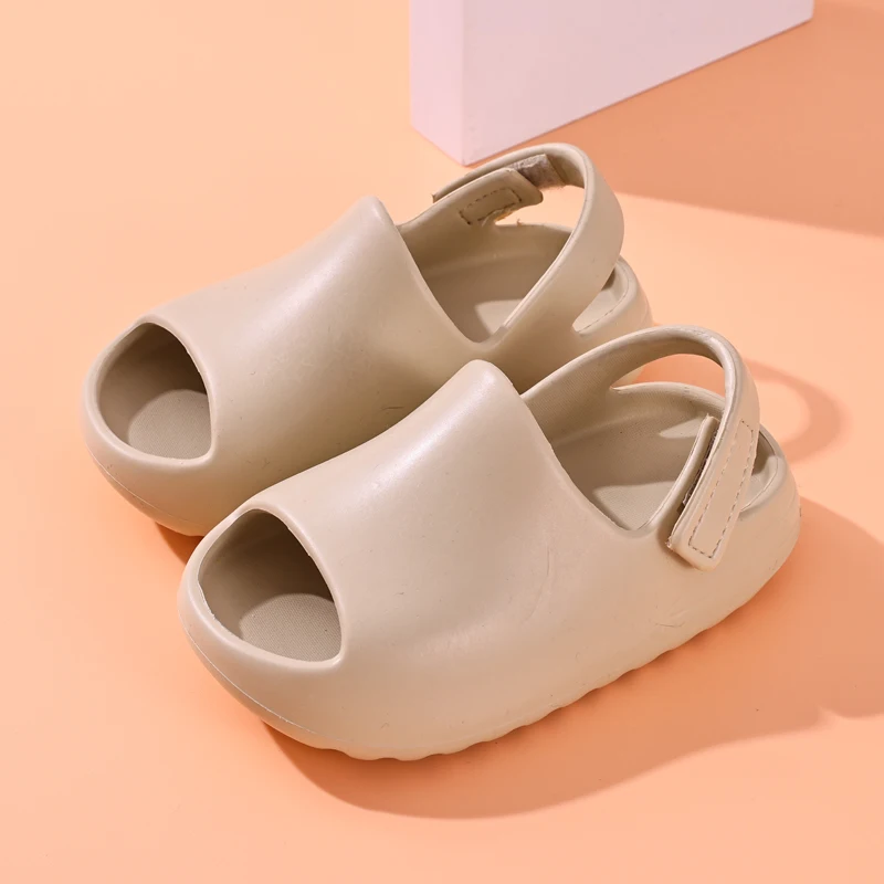 Eyriphy Boys And Girls Beach Sandals Adjustable Outdoor Slippers Children Cute Soft Sole Slides Non-Slips Open Toe Kids Sandals 6
