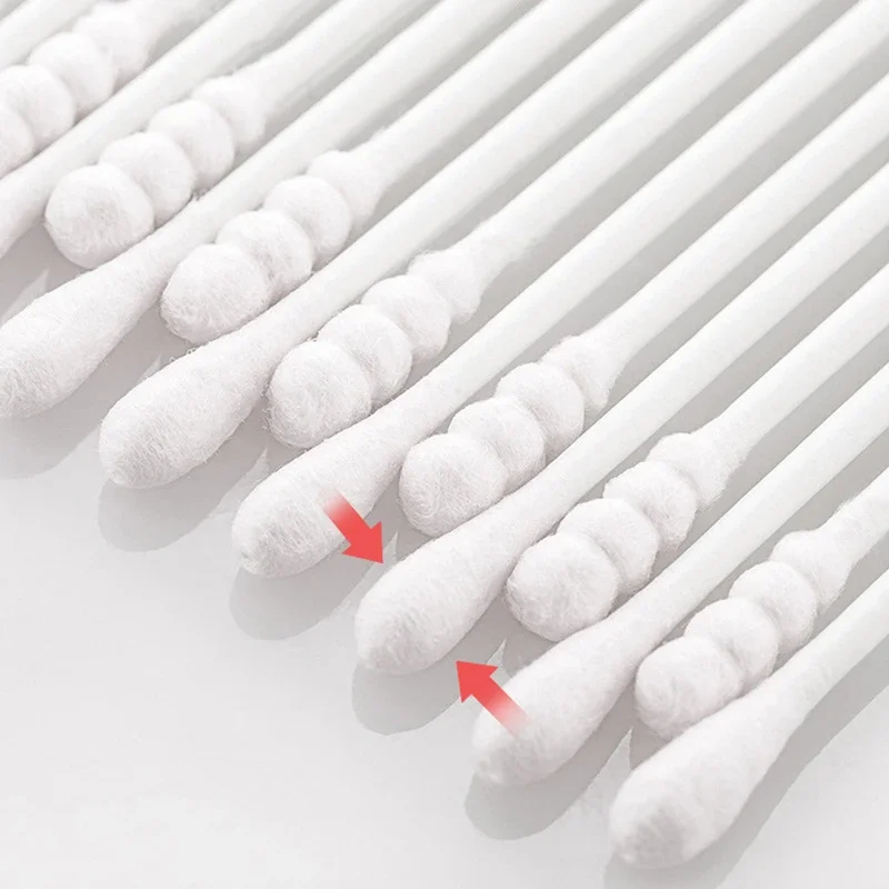 Lipstick Eyebrow Eyelash Cotton Swab Buds 200Pc Pink Disposable Double-head Wood Sticks For Ear Medical Cleaning