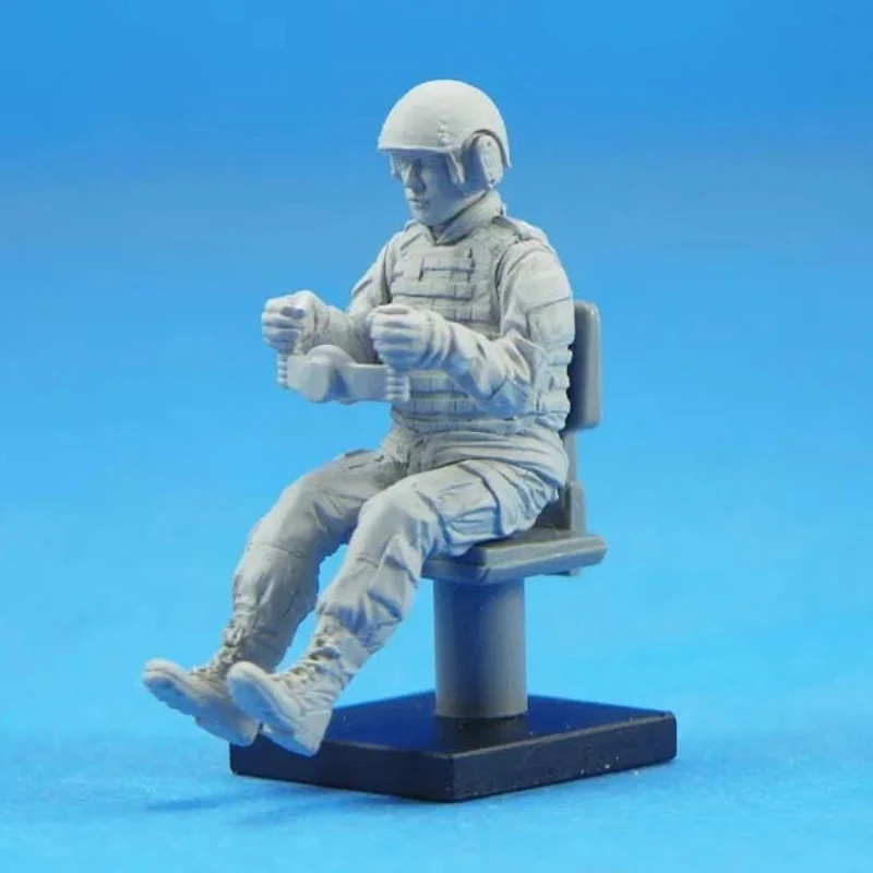1/35 Scale Resin Figure Assembly Model Kits US AFV Driver # 1 Hobby Miniature Diorama Toy Unassembled and Unpainted