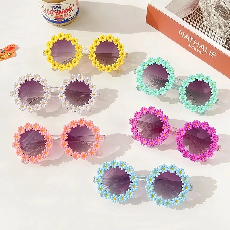 New Kids Sunglasses Children Round Flower Sunglasses Girls Boys Baby Sport Shades Glasses UV400 Outdoor Sun Protection Eyewear women okulary small frame sunglasses cat eye sunglasses uv400 sun shades glasses street eyewear fashion sunglasses oculos gafa