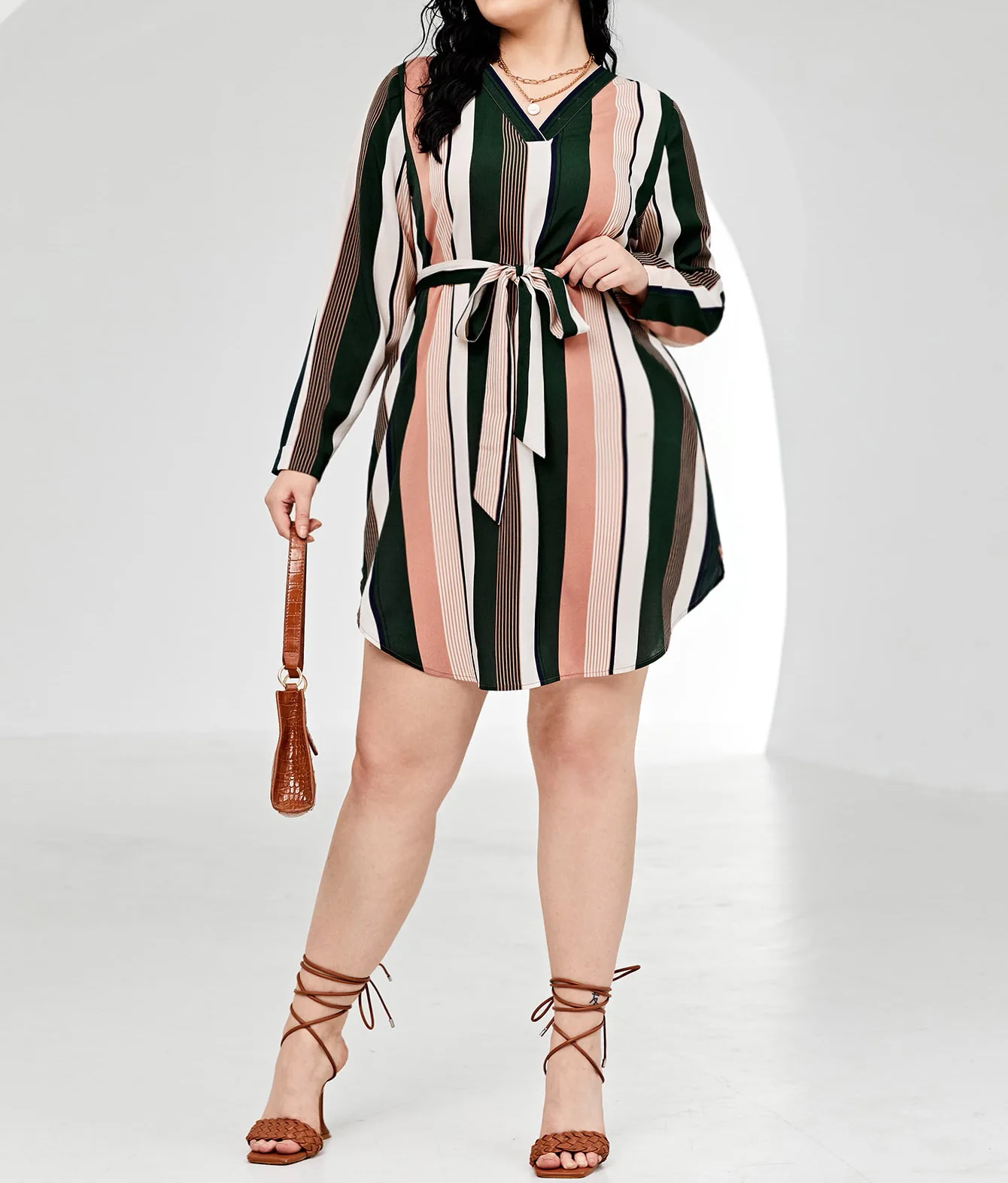 

Summer women's blouse between a plus-size dress Plus size women's clothing