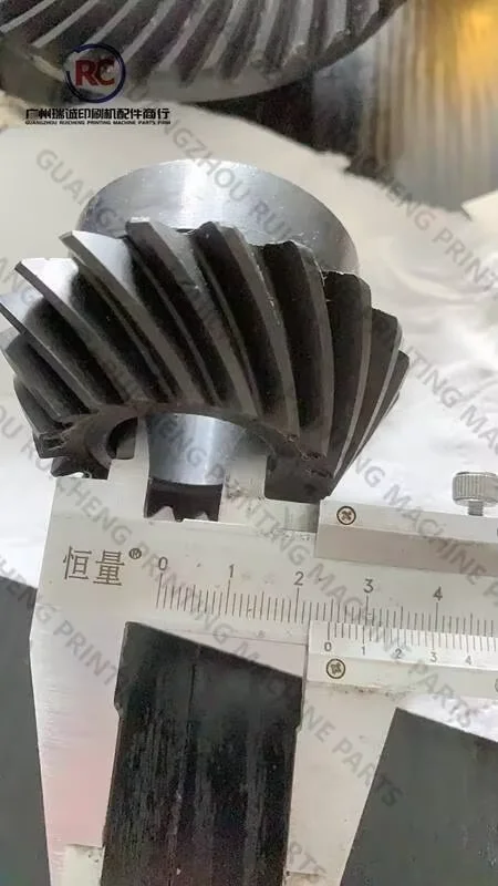 아키야마 BT40 솔벤트 잉크 인쇄기 예비 부품용 새 기어 P302-6780 및 P391-0385 세트