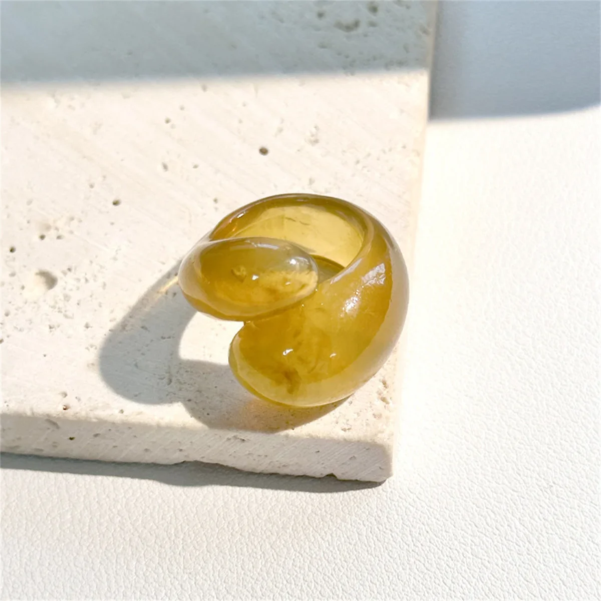 Korean Trendy Geometric Resin Ring - Personalized Retro Style Statement Piece