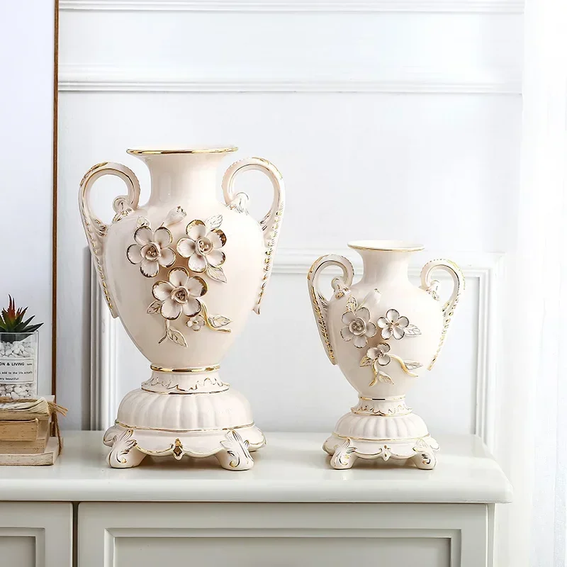 

Европейская позолоченная фарфоровая ваза цвета слоновой кости, винтажная Современная керамическая ваза для цветов для комнаты, кабинета, прихожей, домашнего свадебного декора