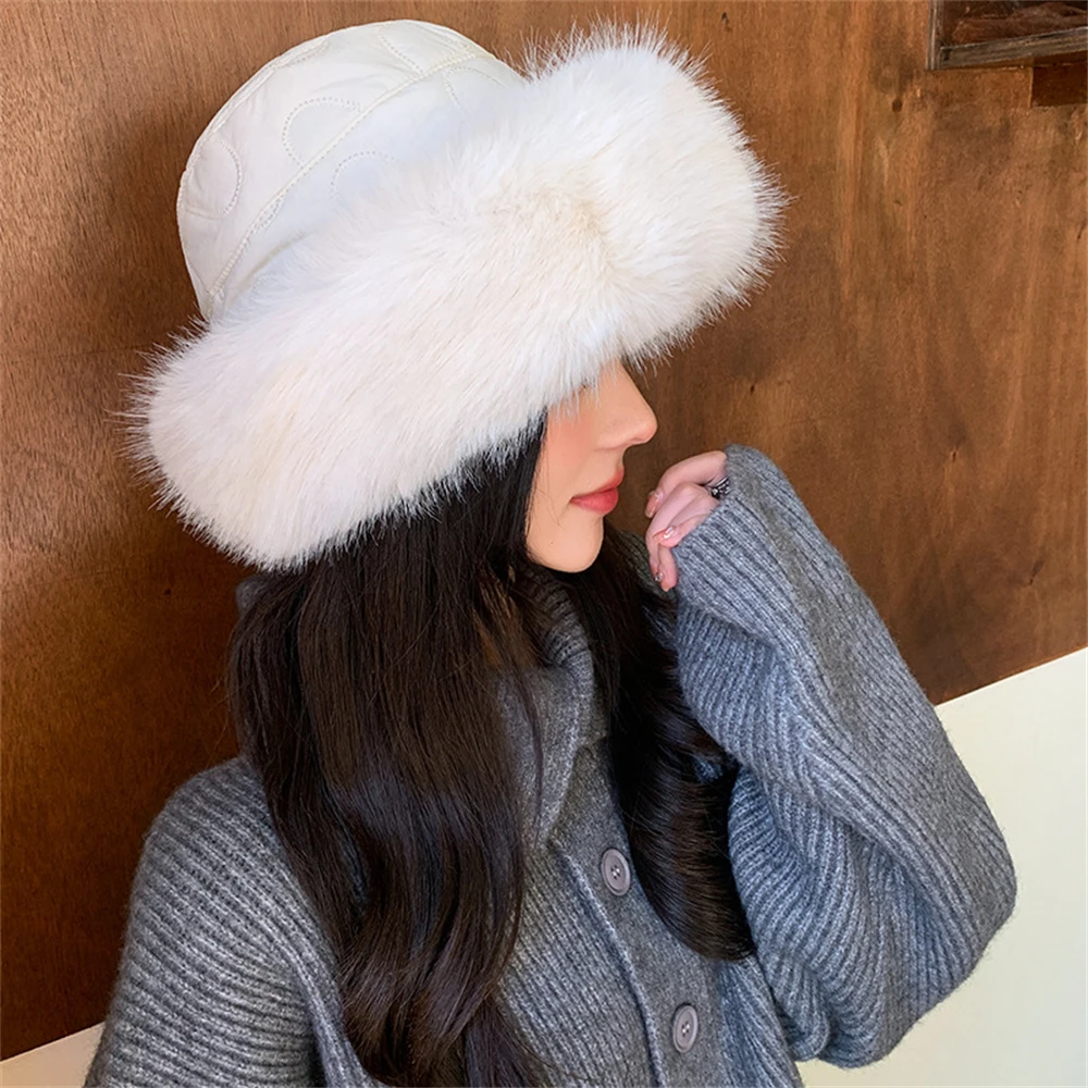 

New Women Fluffy Russian Hats Mongolian Cold-Proof Windproof Hat Winter Thicken Bonnet Outdoor Skiing Warm Beanies Cap Earflaps