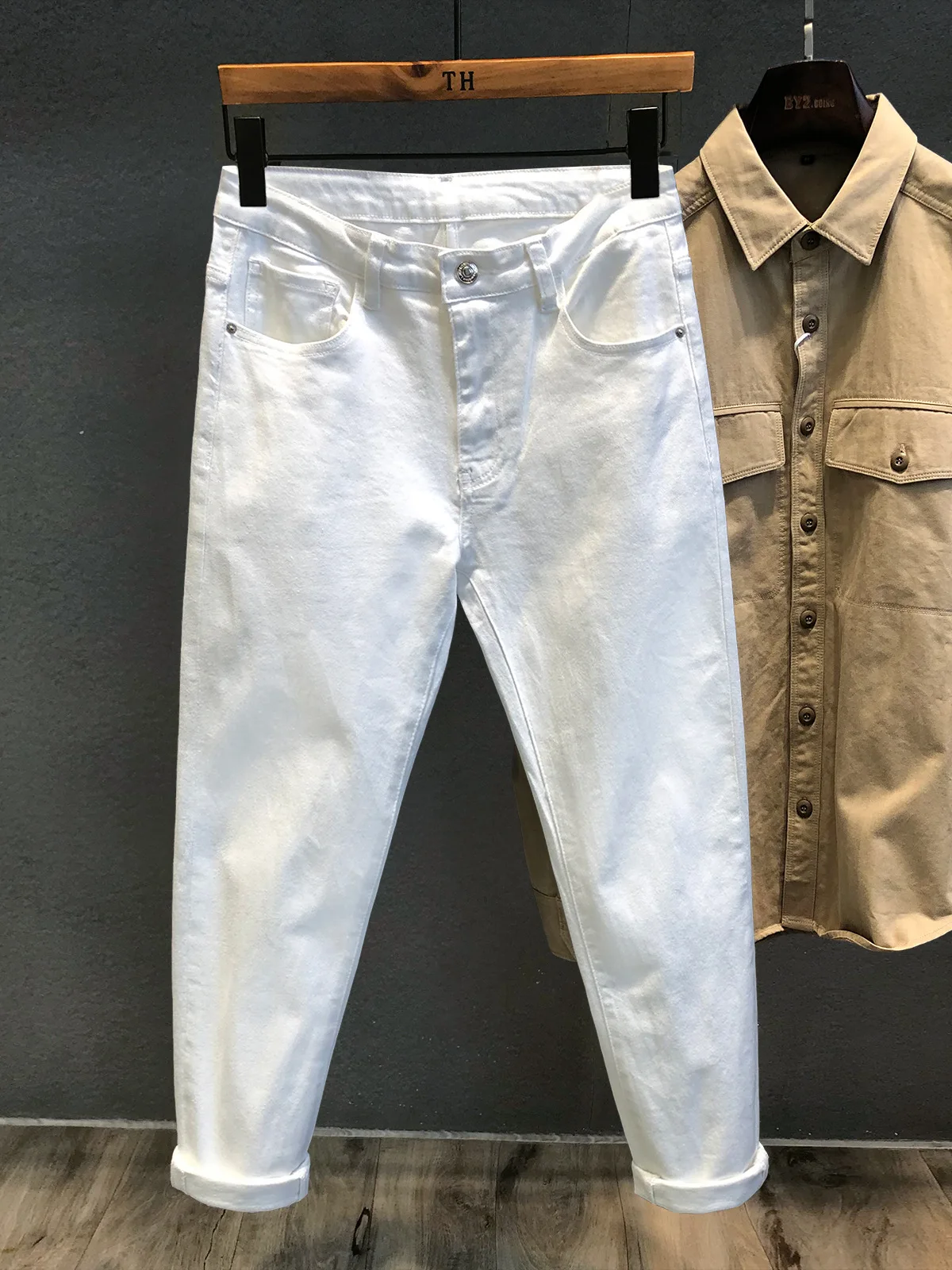 Summer Thin 2022 Texture White Denim Jeans Men's Slim Fit Casual Designer Designer Jeans for Men Korean Fashion Boyfriend Jeans