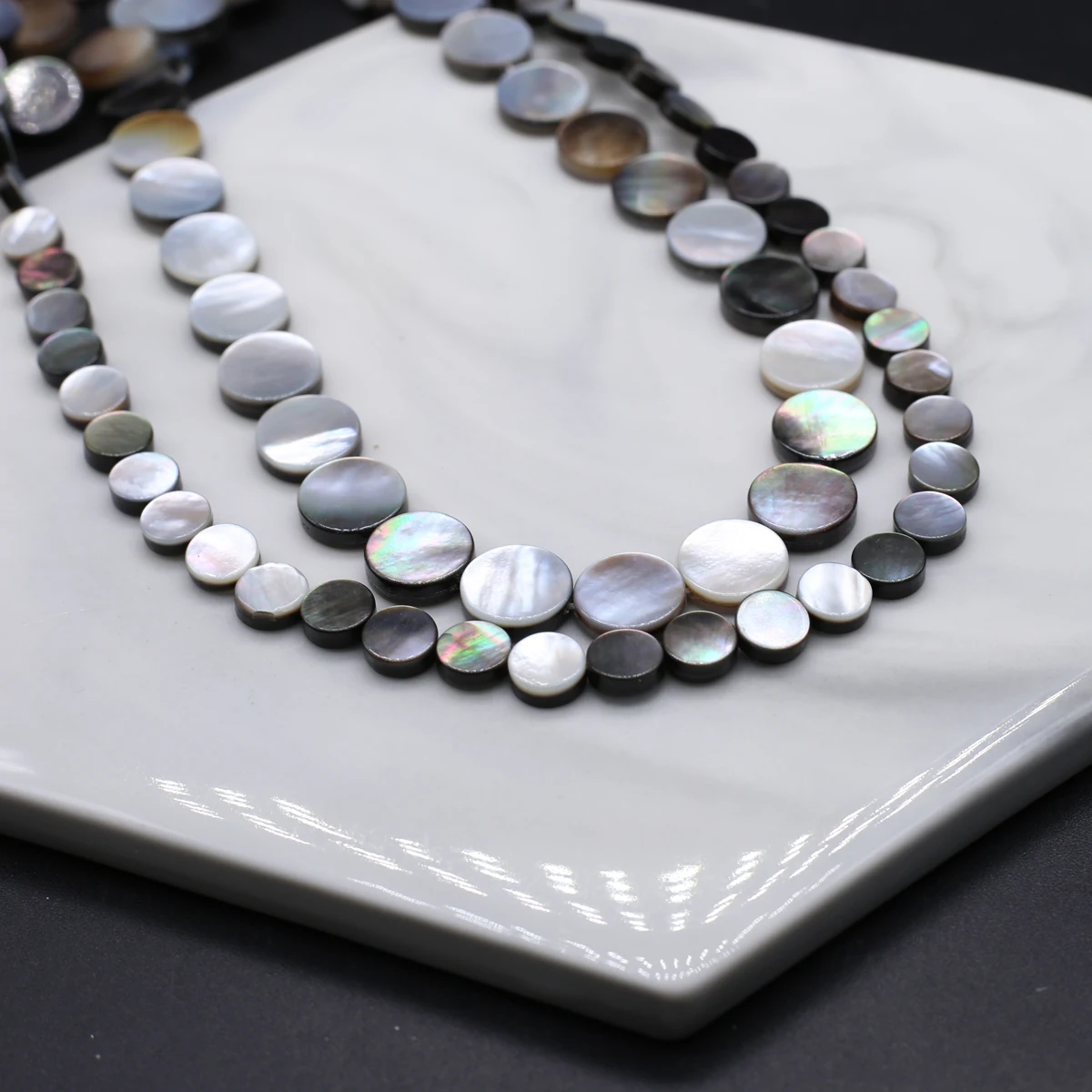 

Natural Freshwater Shell Circular Loose Spacing Beaded Jewelry Making Necklace Earrings Bracelet Accessories Gift 8x8/12x12mm