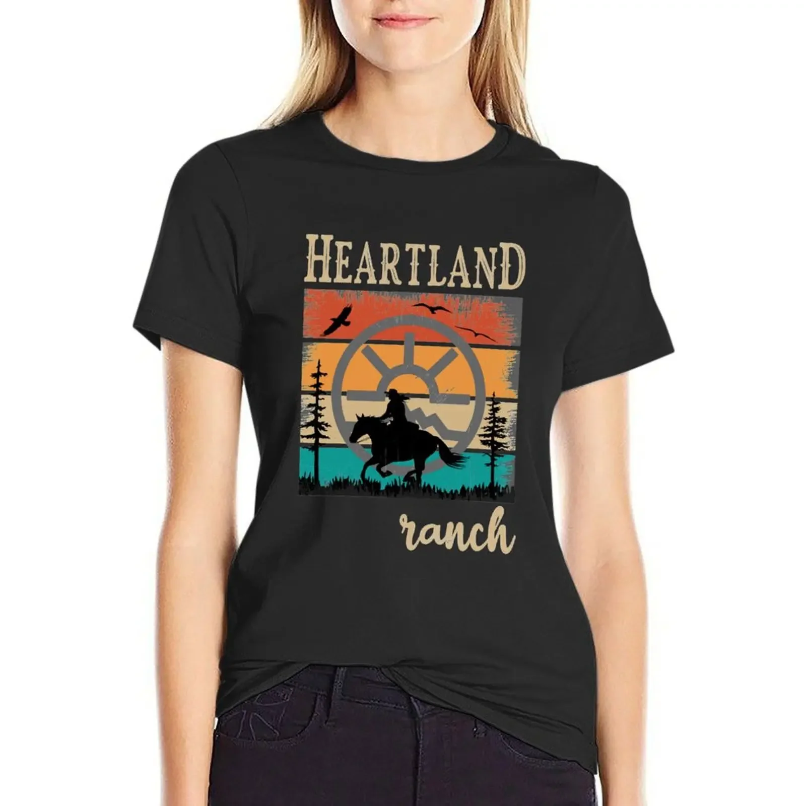 

Heartland,Heartland Ranch,sunset heartland,Heartland Retro Vintage, Horse Lovers, Horse Owner (1) T-Shirt