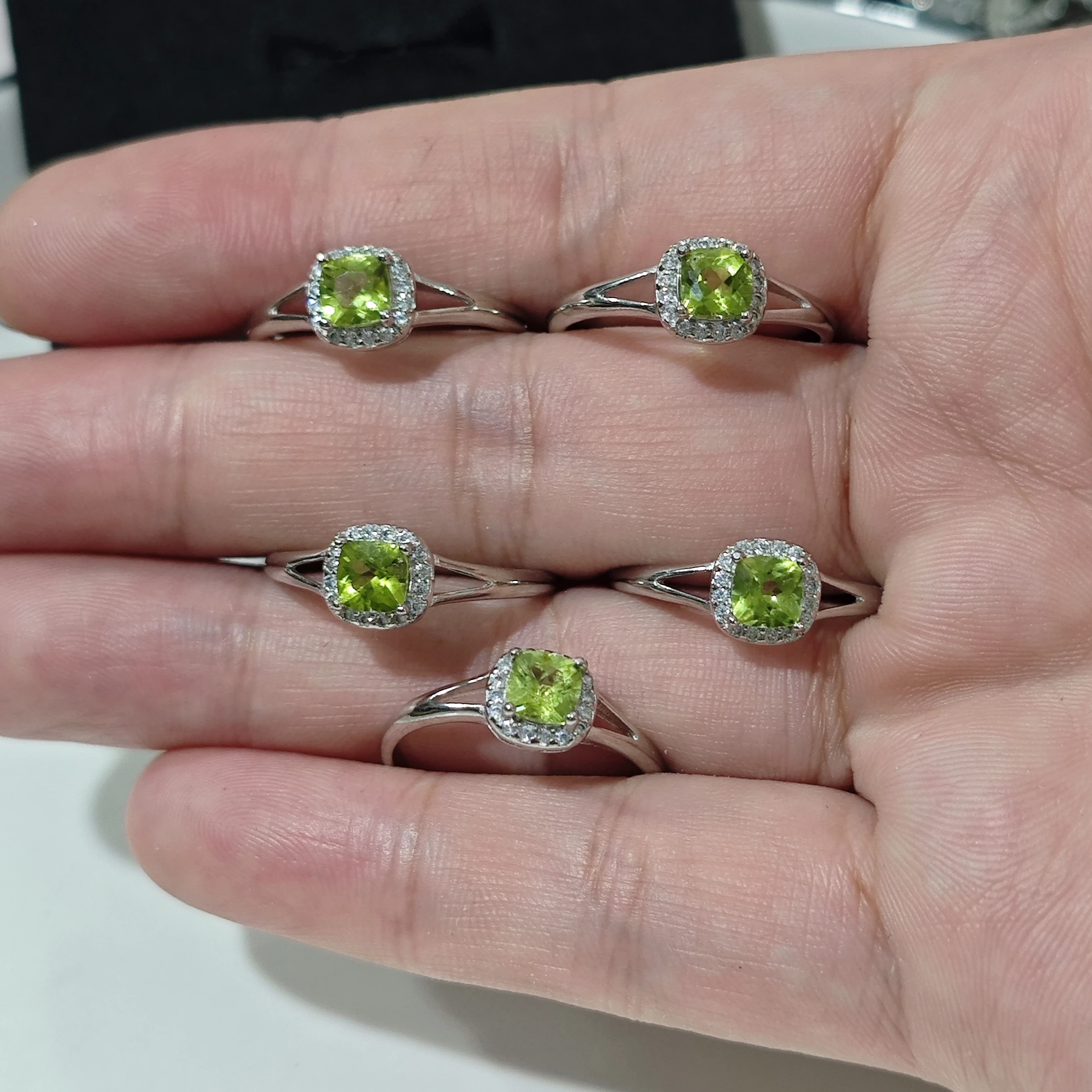 Natural Peridot Ring Adjustable Female Jewelry for Women Gift Wholesale High Quality Vintage Fine
