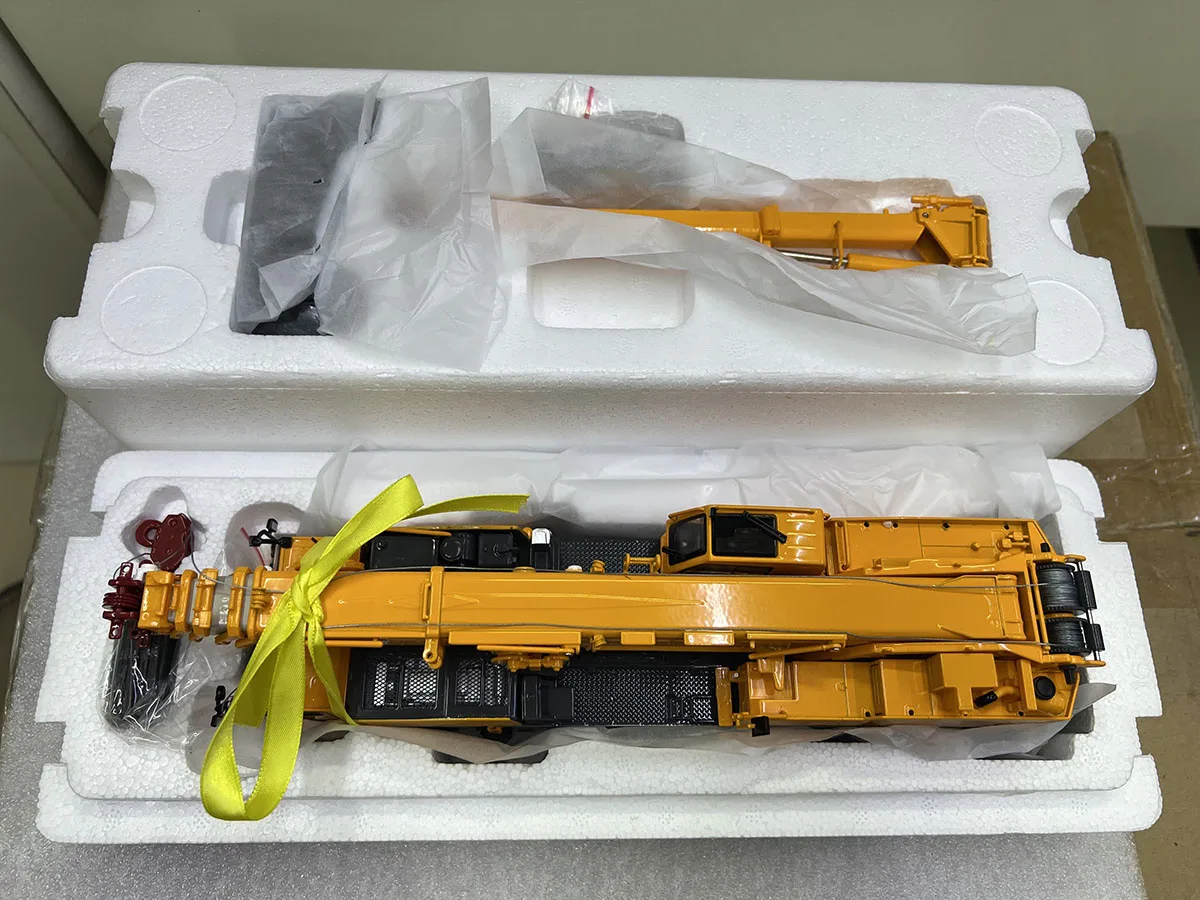 Kato Ka-1300r Limited Edition Crane Collection Alloy Static