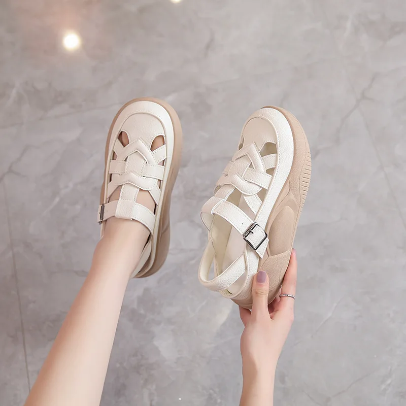 Women Sandals New Summer Sandals With Thick Soles And Retro Street Shooting