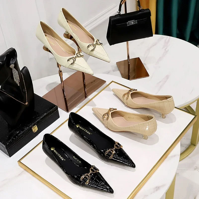 Women 4.5cm High Heels Elegant Patent Leather Pumps Female Sexy Metal Buckle High Heels Lady Fashion Pointed Toe Shallow Shoes 2