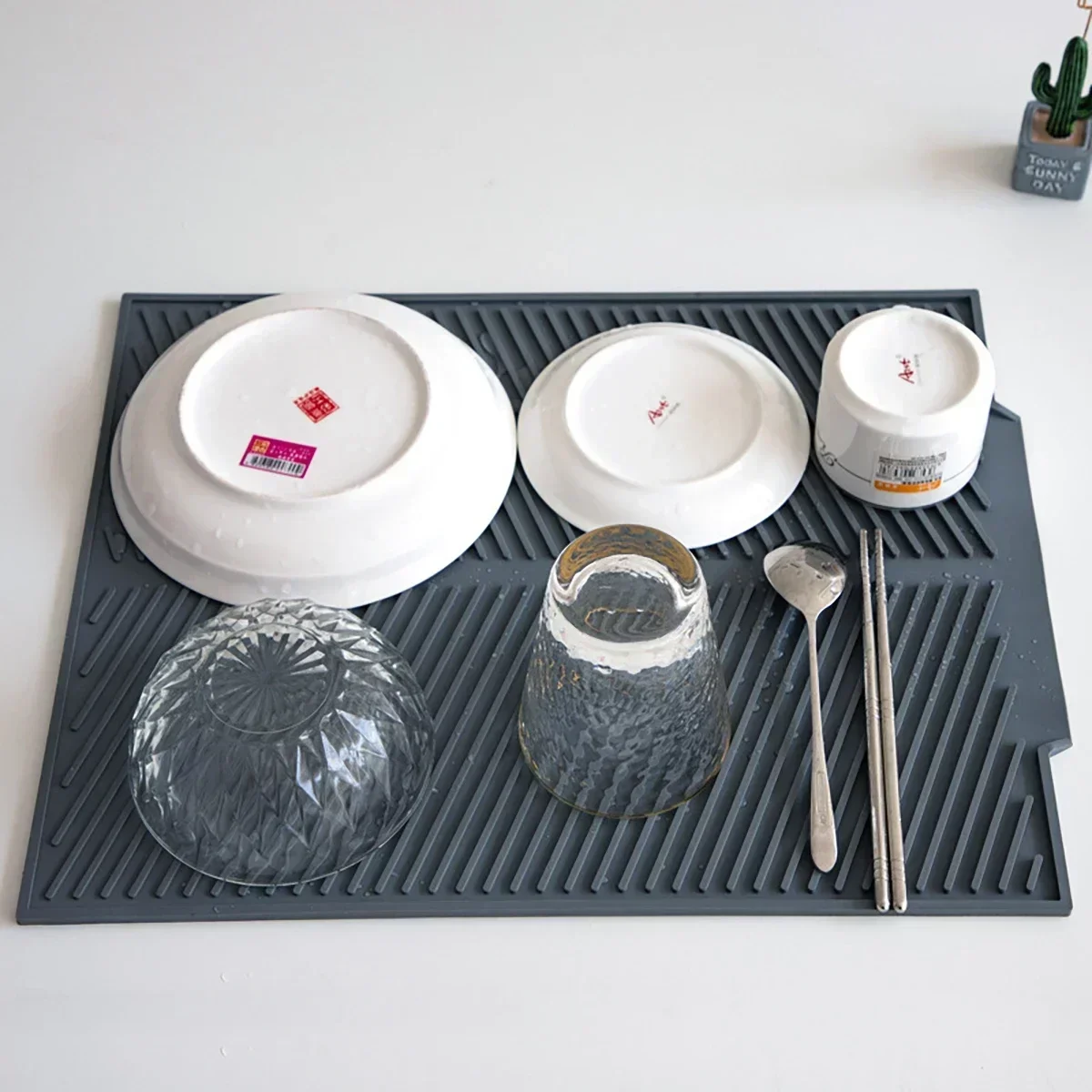 Kitchen Silicone Drain Pad Storage Dish Cup Drying Mat Drainer Tray Non-slip Pans for Tableware Anti-scald Potholder Placemat