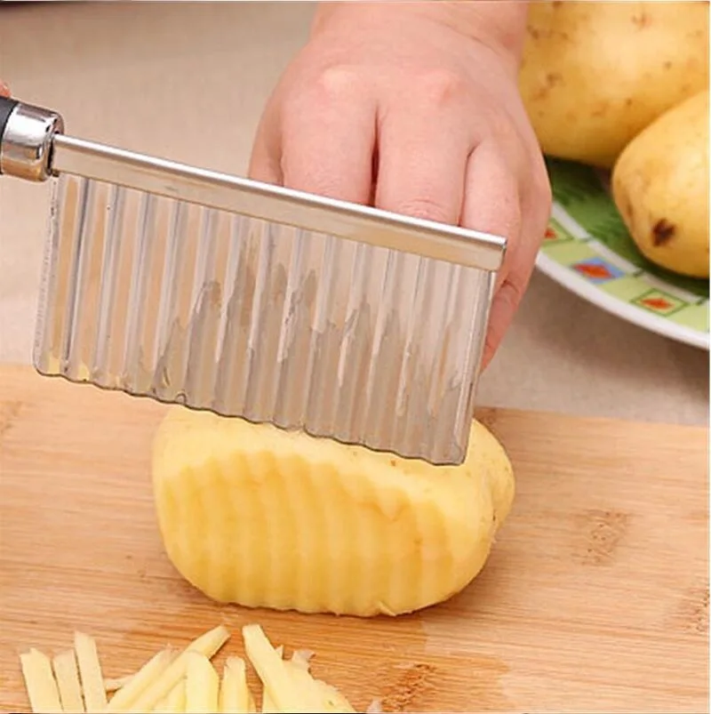 New Stainless Steel Potato Chip Slicer Dough Vegetable Fruit Crinkle Wavy Slicer Knife Potato Cutter Chopper French Fry Maker