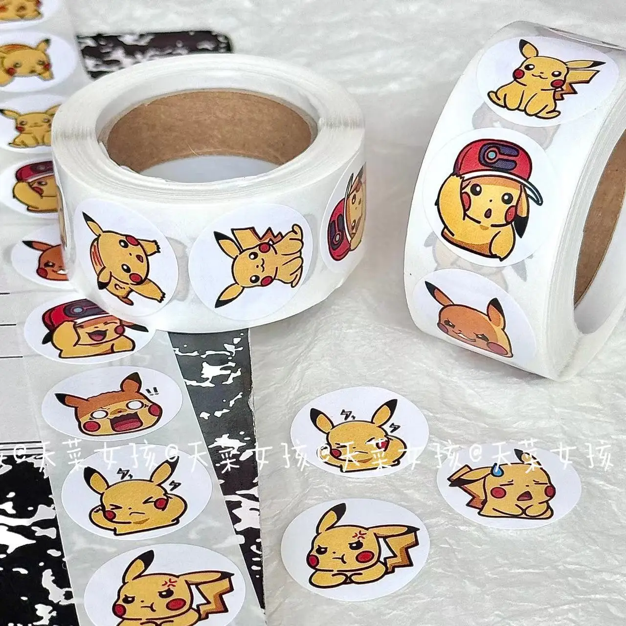 

500 шт. кавайные Мультяшные наклейки Покемон Пикачу аниме фигурки DIY Декор скейтборд шлем выпечка наклейки День рождения Рождество подарок
